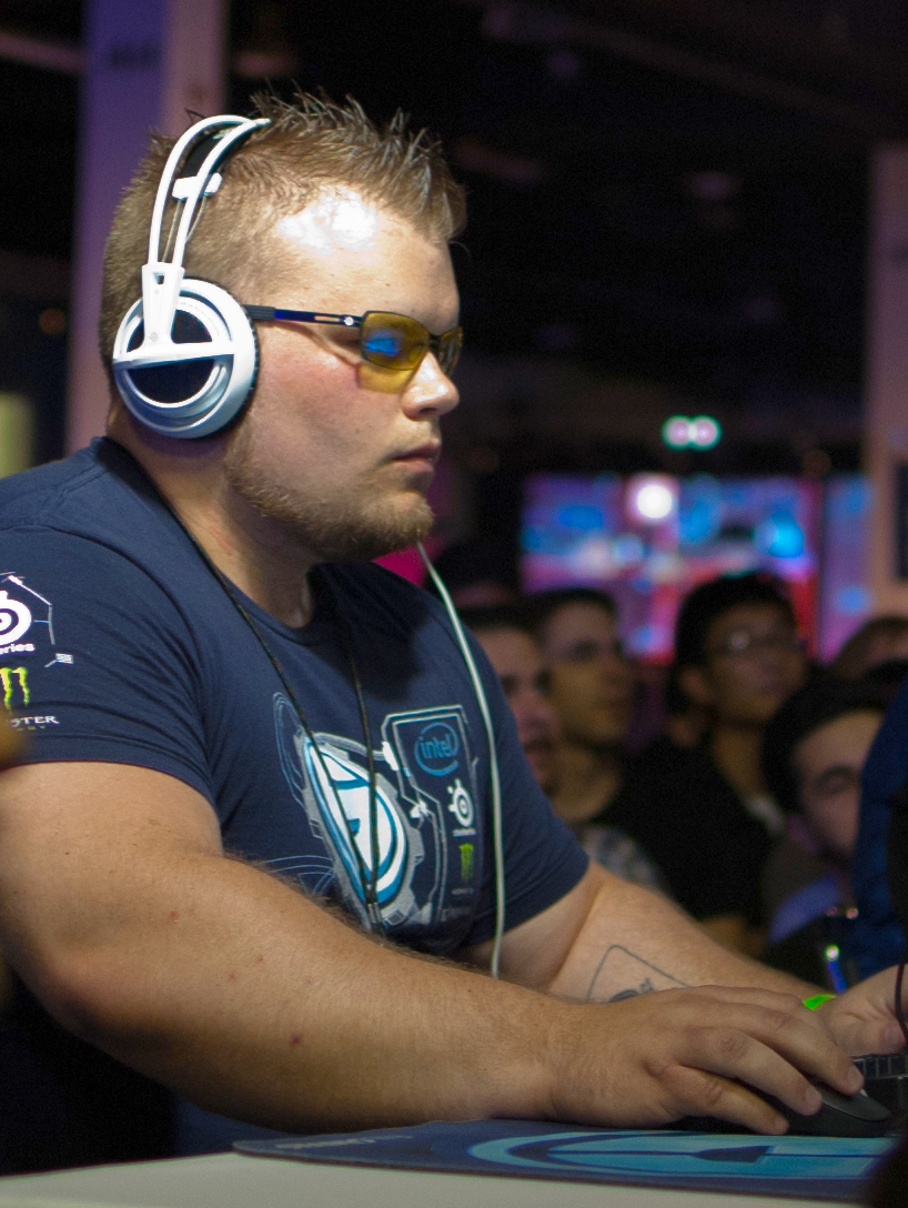 Geoff iNcontroL Robinson at MLG Anaheim 2011